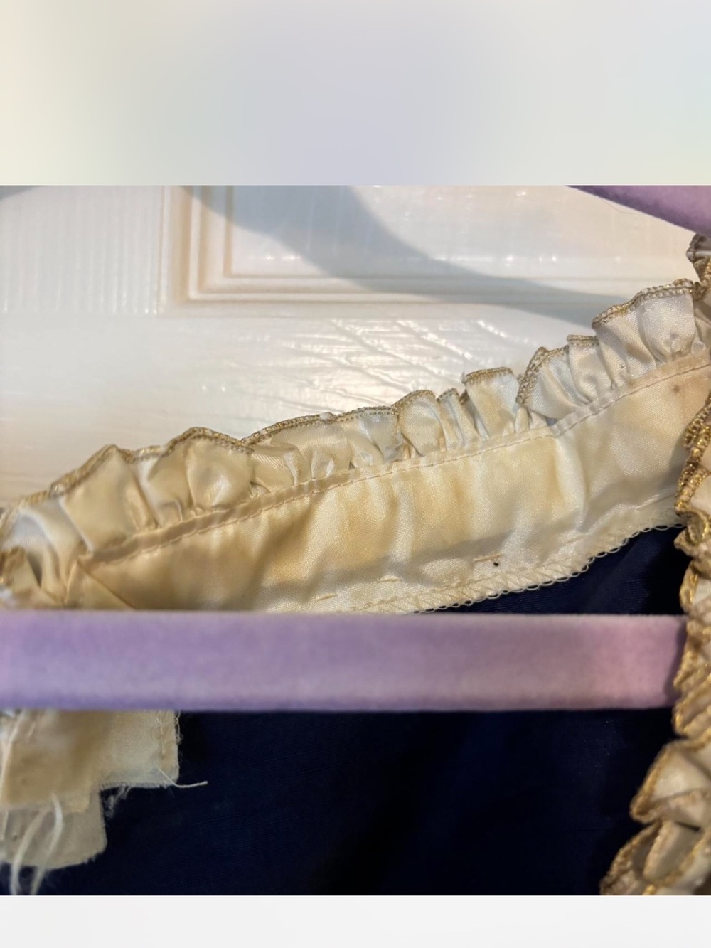 Handmade renaissance reenactment dress - Picture 9 of 9